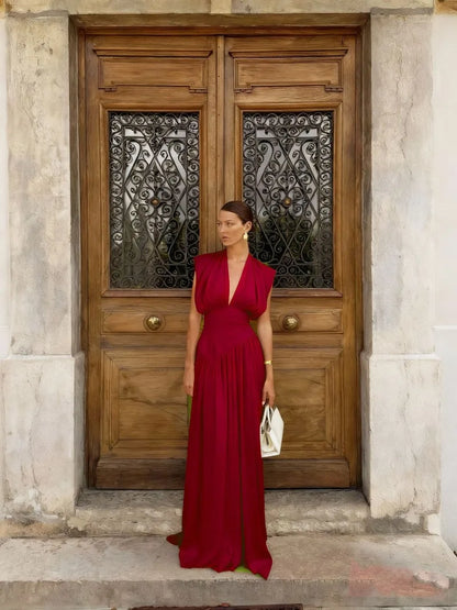 Robe Longue Élégante en Satin – Col V Plongeant, Fente Haute & Fluide | Invitée Mariage Luxe 2026