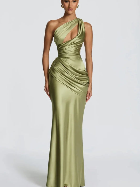 Robe Longue Sirène en Satin Froncé – Épaule Asymmétrique & Découpe | Coupe Slim Luxe 2026