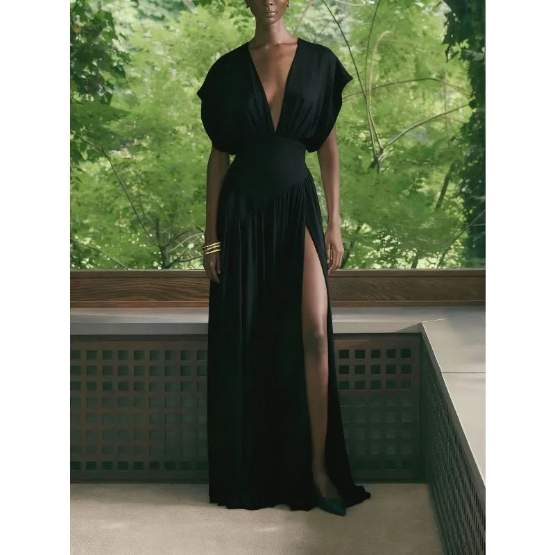 Robe Longue Élégante en Satin – Col V Plongeant, Fente Haute & Fluide | Invitée Mariage Luxe 2026