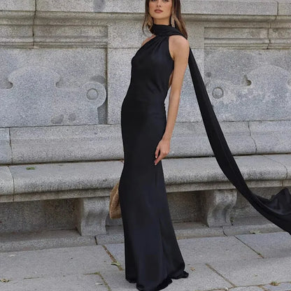 Robe Longue Satin de Soie Luxe – Col Halter, Dos Nu & Sans Manches | Gala & Cérémonie
