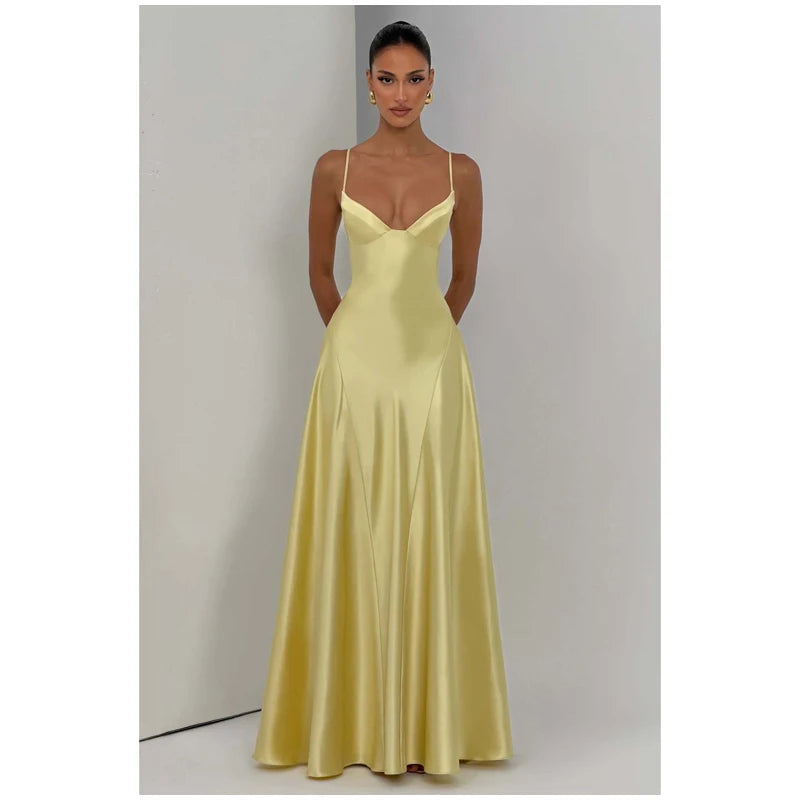 Robe Longue Sirène en Satin Froncé – Épaule Asymmétrique & Découpe | Coupe Slim Luxe 2026
