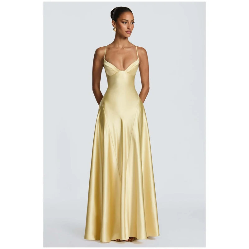 Robe Longue Sirène en Satin Froncé – Épaule Asymmétrique & Découpe | Coupe Slim Luxe 2026