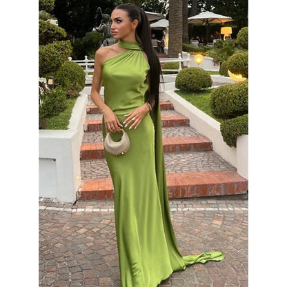 Robe Longue Satin de Soie Luxe – Col Halter, Dos Nu & Sans Manches | Gala & Cérémonie